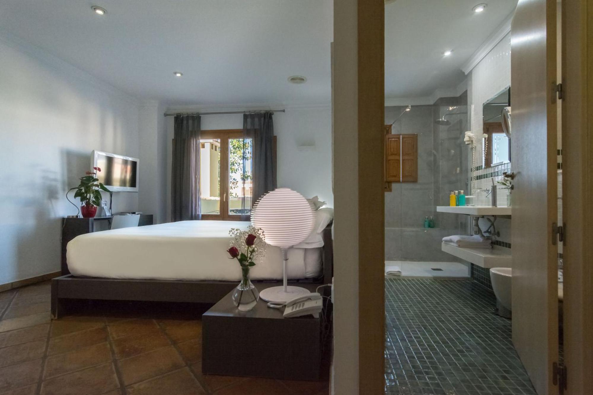 Hotel Nou Roma Denia Kültér fotó