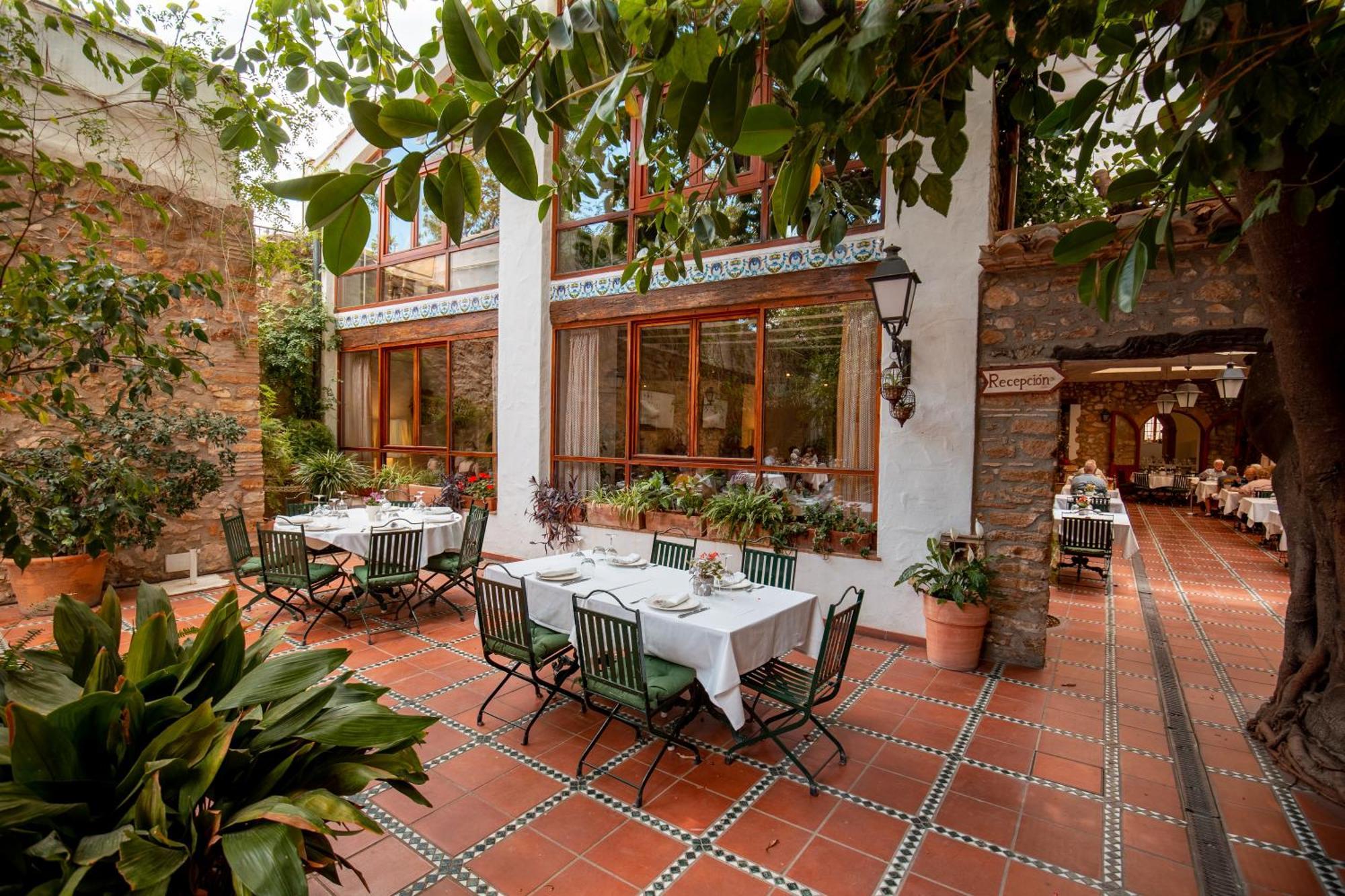 Hotel Nou Roma Denia Kültér fotó
