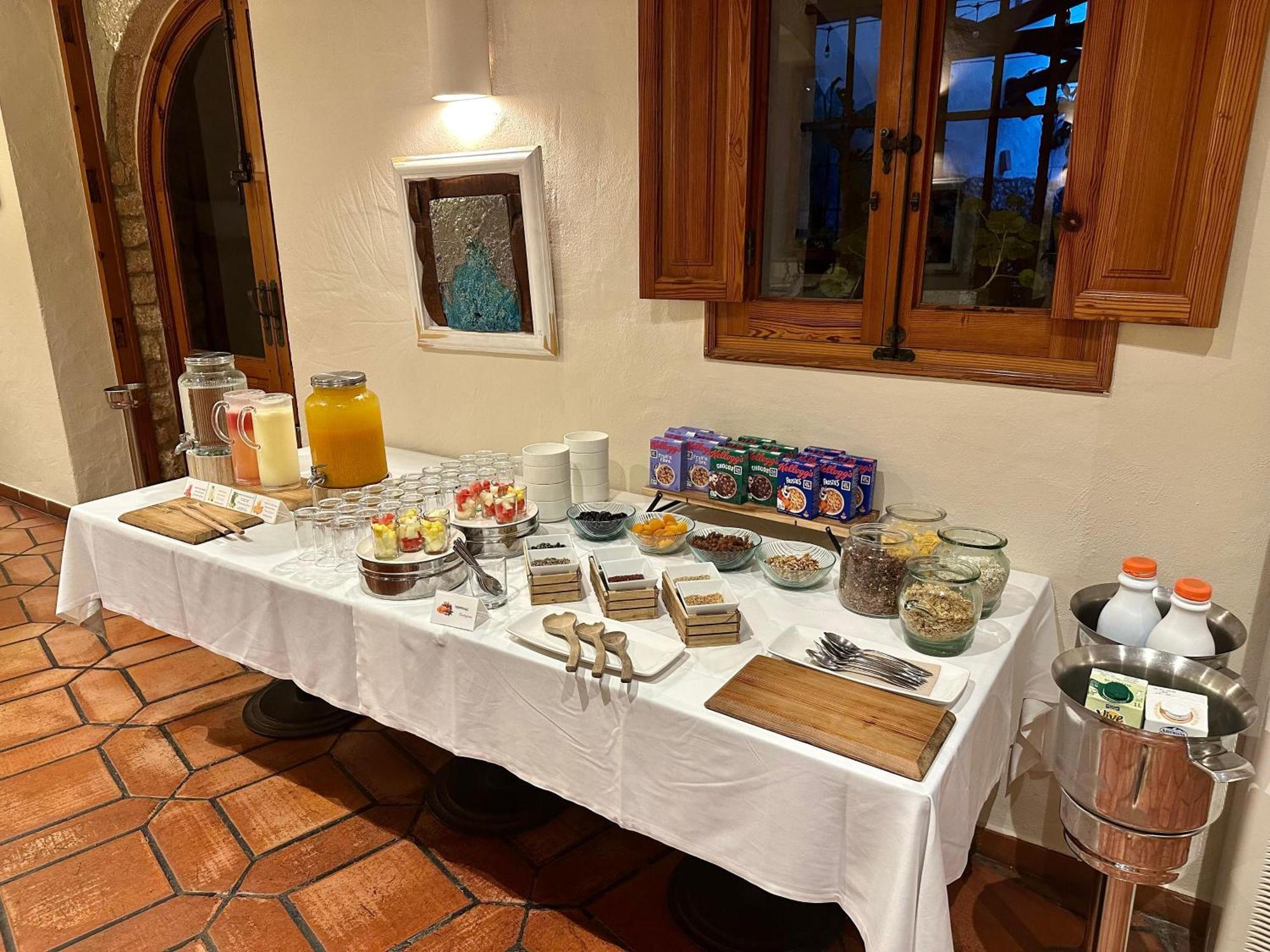 Hotel Nou Roma Denia Kültér fotó